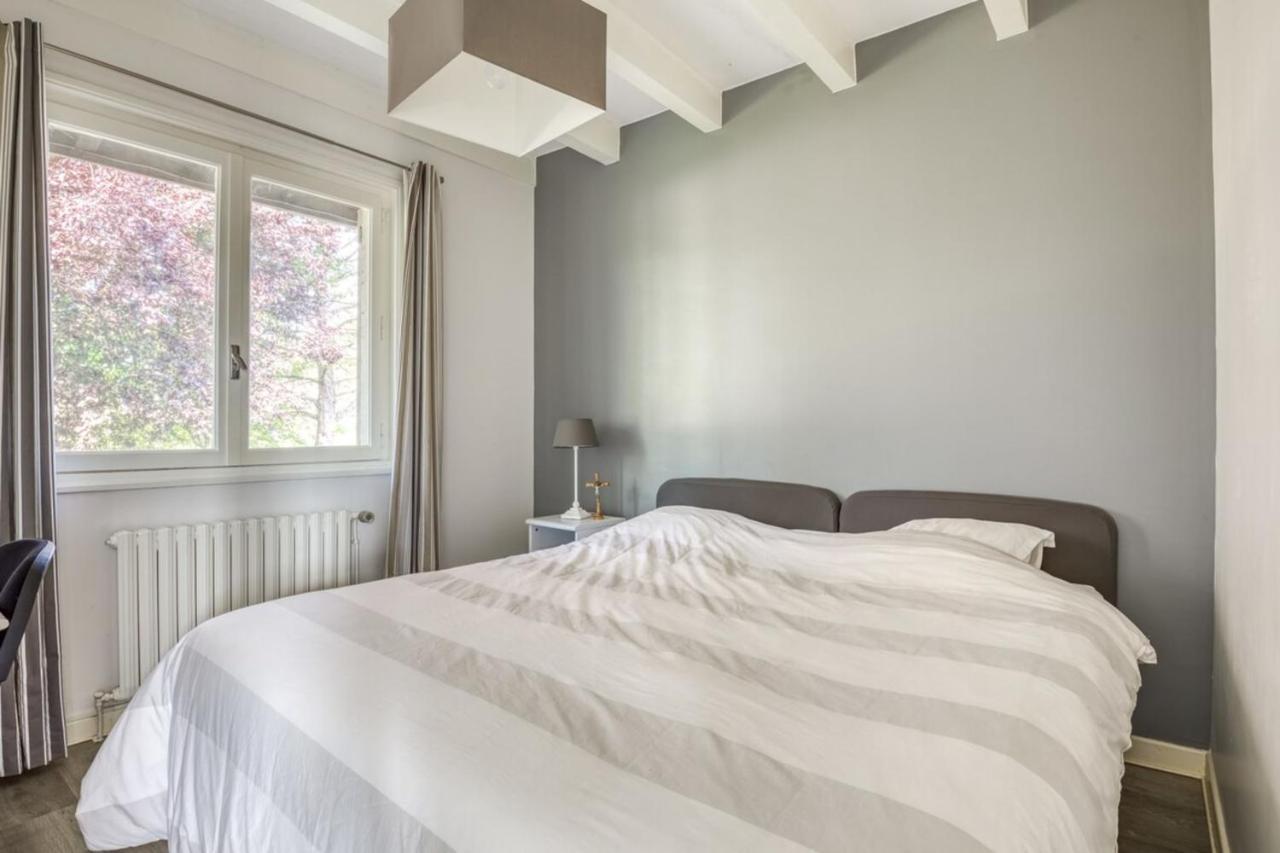 Family Villa At 1H15 From Lyon Precieux Eksteriør billede