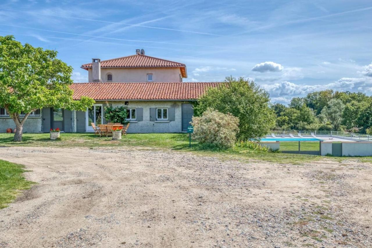 Family Villa At 1H15 From Lyon Precieux Eksteriør billede
